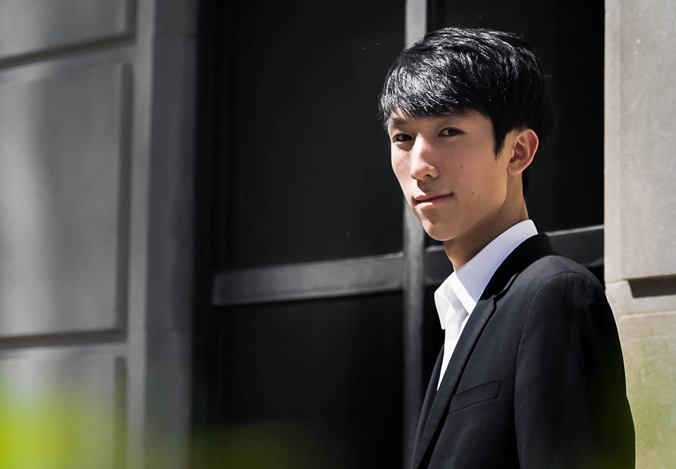 Närbild på man. Fotografi.