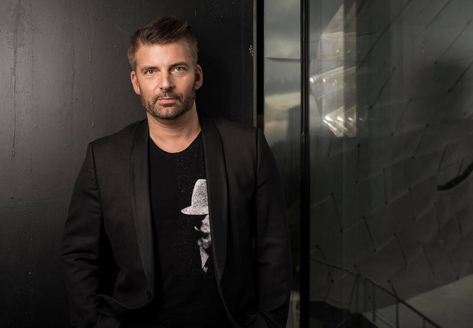 Närbild på man. Fotografi.