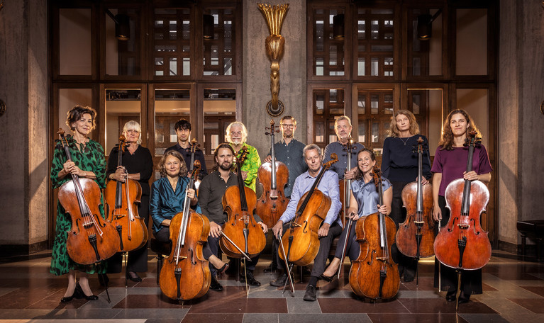 Cellostämman i Kungliga Filharmonikerna. Fotografi.