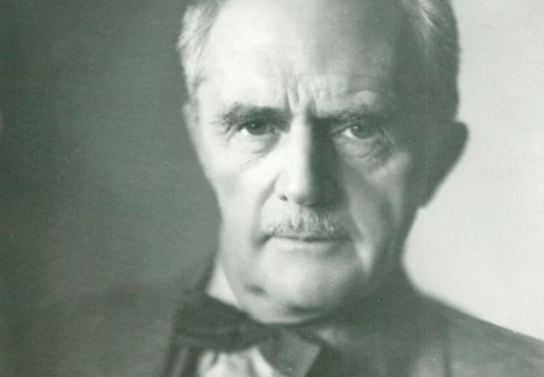 Äldre man. Fotografi.