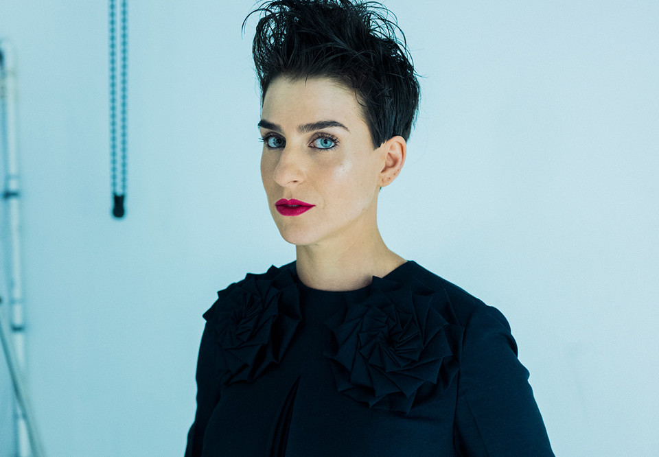 Närbild på kvinna. Fotografi.