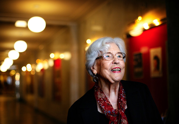 Närbild på kvinna. Photo